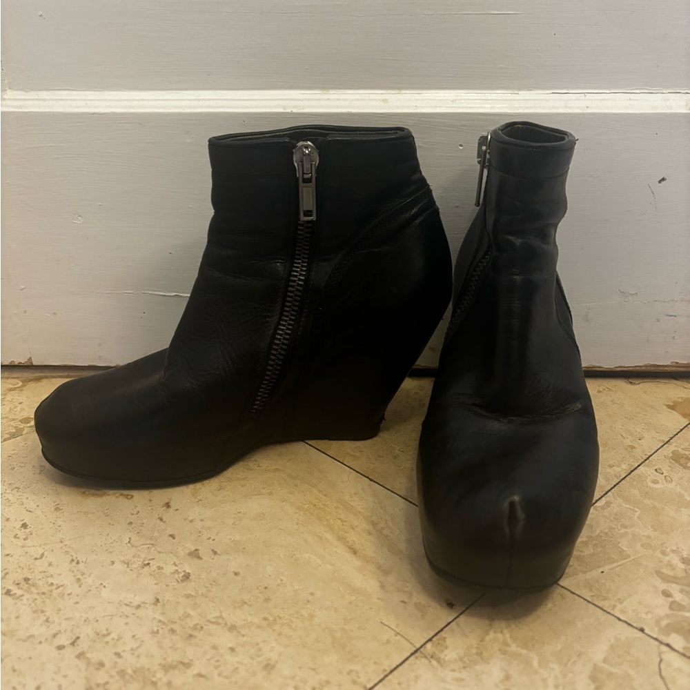Stylish Black Ankle Boots